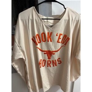 Hook 'Em Horns Oversized Longsleeved Shirt